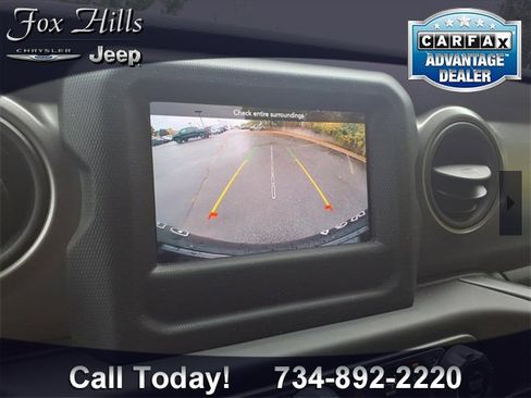 Certified 2021 Jeep Wrangler Willys image 19