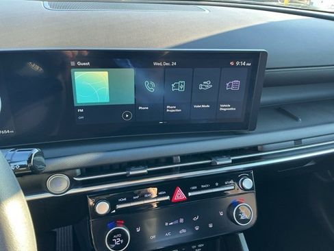 Certified 2025 Hyundai Santa Cruz SEL image 16