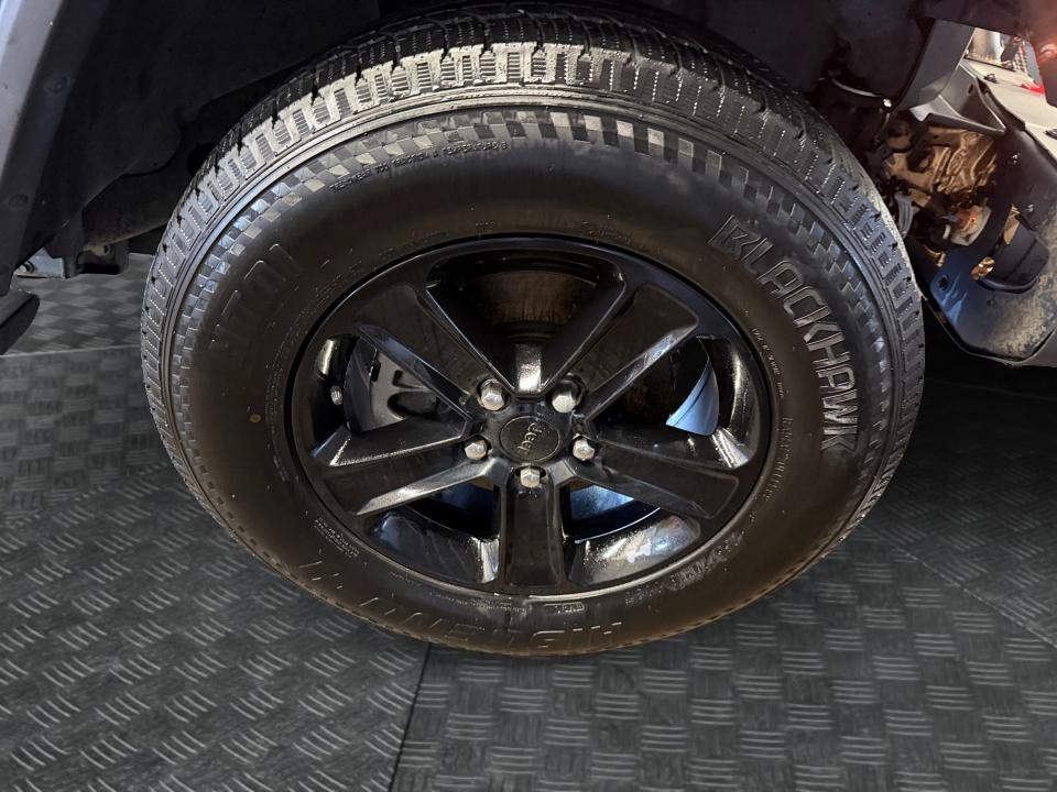Used 2020 Jeep Wrangler Unlimited Sport AWD/4WD image 29