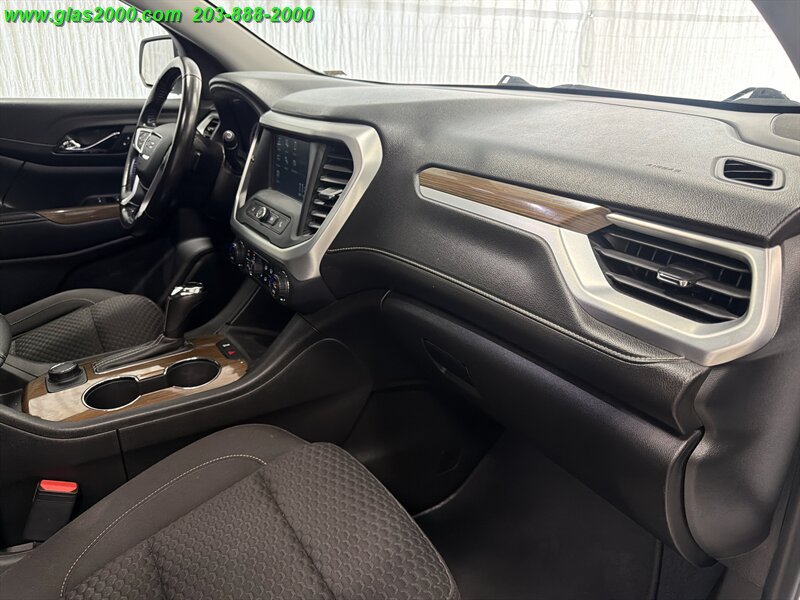Used 2019 GMC Acadia SLE AWD/4WD image 5