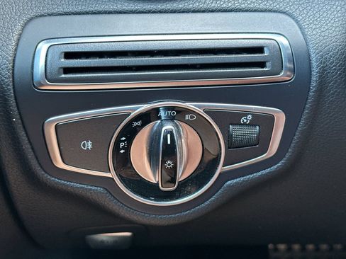 Certified 2017 Mercedes-Benz C 43 AMG 4MATIC Sedan image 31
