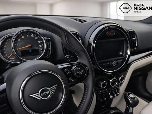 Used 2019 MINI Cooper Countryman S FWD image 8