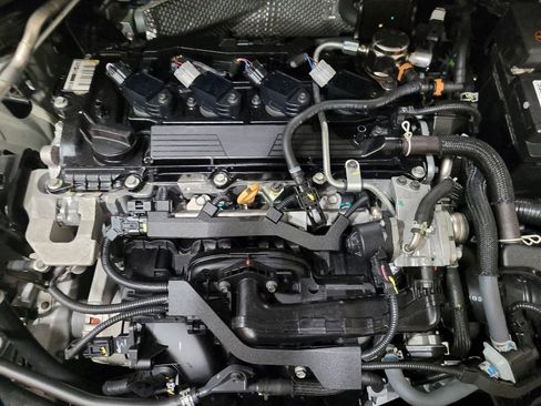 Used 2024 Toyota Corolla LE image 30