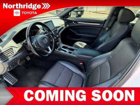 Used 2018 Honda Accord Sport image 5