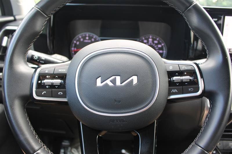 Used 2022 Kia Sorento S AWD/4WD image 13