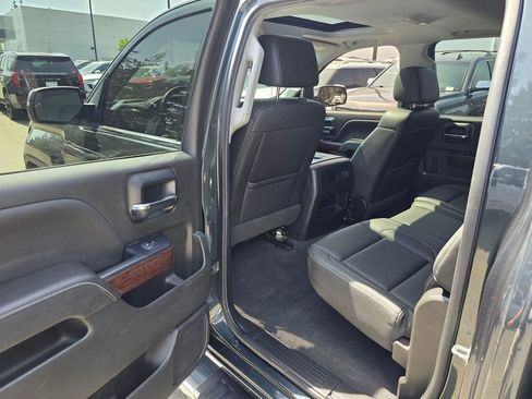 Used 2018 GMC Sierra 1500 SLT w/ SLT Premium Package AWD/4WD image 14