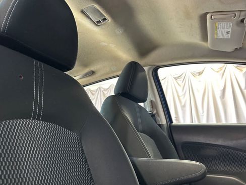 Used 2016 Nissan Versa Note SV FWD image 18