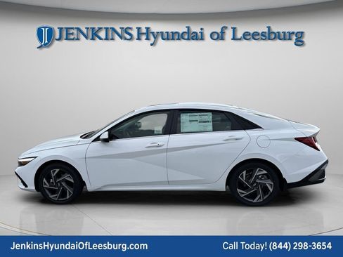 New 2026 Hyundai Elantra Limited image 6