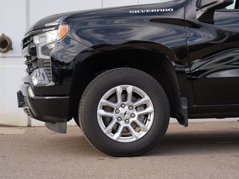 Used 2022 Chevrolet Silverado 1500 RST AWD/4WD image 11