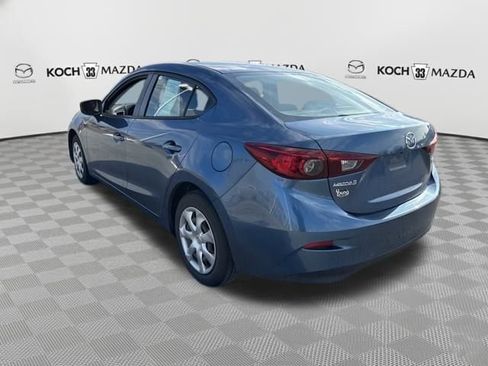 Used 2018 MAZDA MAZDA3 Sport image 5