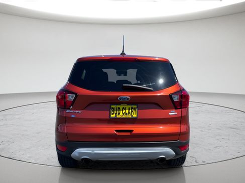 Used 2019 Ford Escape SE AWD/4WD image 4