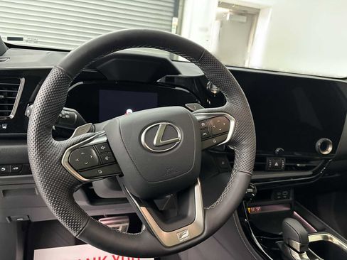 Used 2025 Lexus NX 350 F Sport AWD/4WD image 11