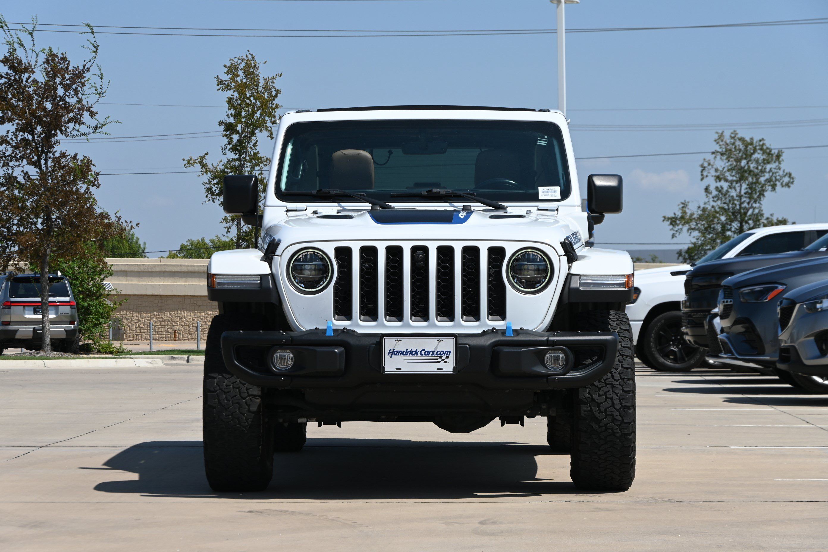 Used 2021 Jeep Wrangler Unlimited Rubicon 4xe w/ Steel Bumper Group AWD/4WD image 3