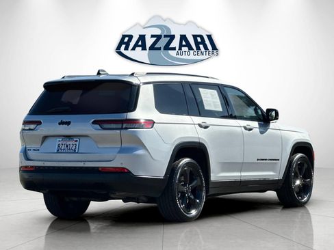 Used 2021 Jeep Grand Cherokee L Laredo AWD/4WD image 3