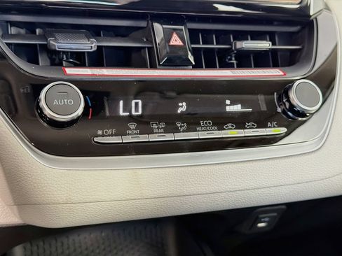 New 2026 Toyota Corolla LE FWD image 18
