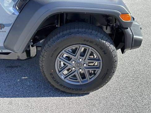 New 2026 Jeep Wrangler Sport S image 11