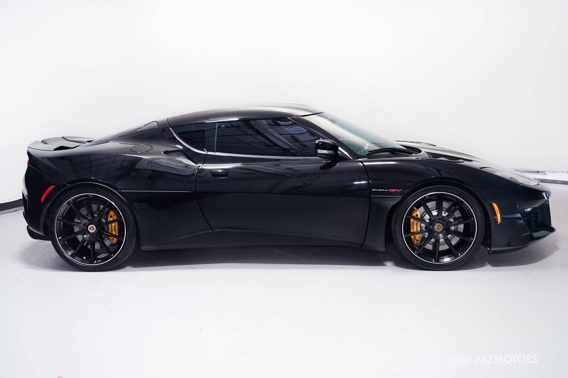 Used 2020 Lotus Evora RWD image 3