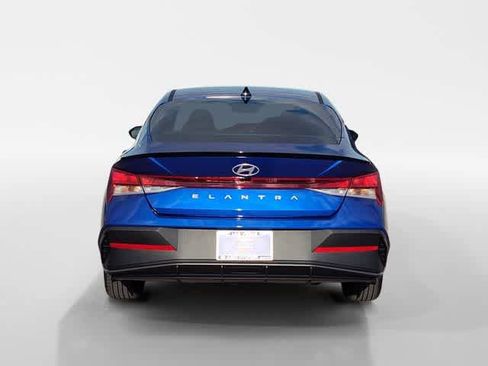 New 2026 Hyundai Elantra Sport FWD image 5