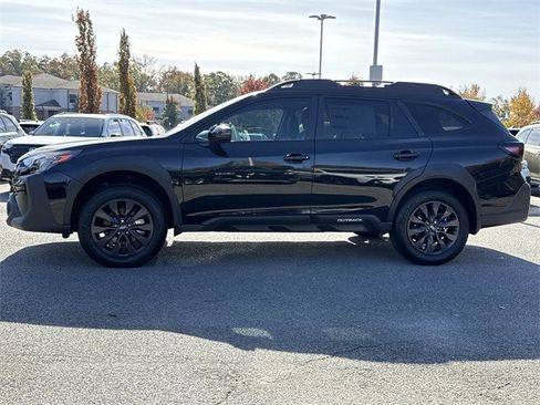 Certified 2025 Subaru Outback Onyx Edition w/ Popular Package #2 image 6