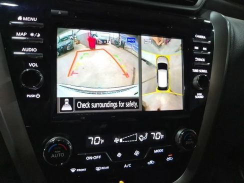 Used 2021 Nissan Murano Platinum w/ Cargo Package image 24