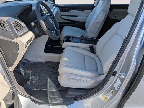 New 2026 Honda Odyssey EX-L image 10