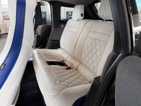 Used 2018 BMW i3 image 38