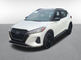 Used 2023 Nissan Kicks SR w/ SR Premium Package video 1