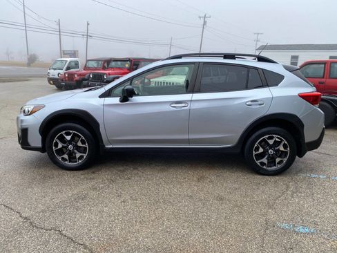 Used 2018 Subaru Crosstrek 2.0i image 3