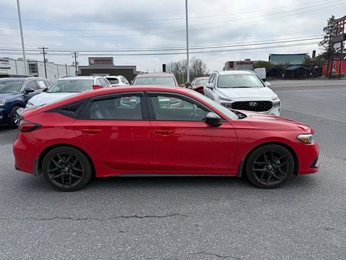 Used 2024 Honda Civic Sport image 2