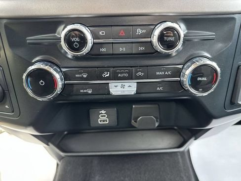 Used 2025 Ford F150 XLT w/ Equipment Group 301A Standard AWD/4WD image 18