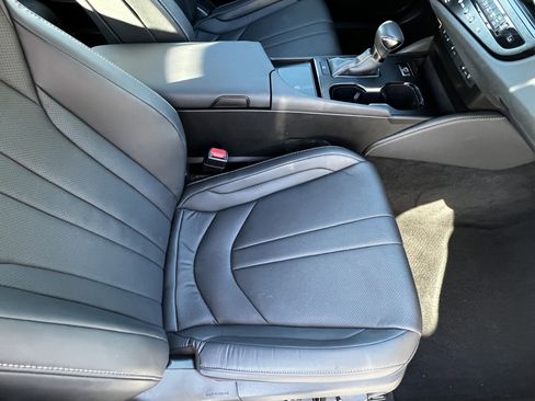 Certified 2024 Lexus ES 350 F Sport w/ Accessory Package (Z2) FWD image 43