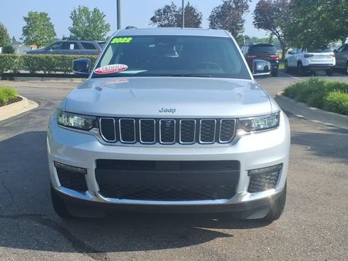 Certified 2022 Jeep Grand Cherokee L Limited w/ Luxury Tech Group II AWD/4WD image 2