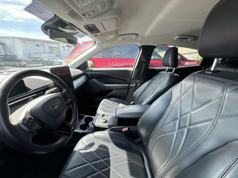 Used 2023 Ford Mustang Mach-E Select RWD image 8