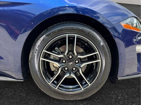 Used 2020 Ford Mustang Premium RWD image 12