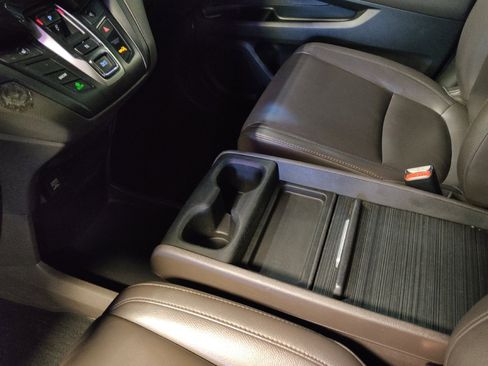 Used 2018 Honda Odyssey EX-L image 26