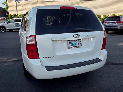 Used 2006 Kia Sedona LX FWD image 10