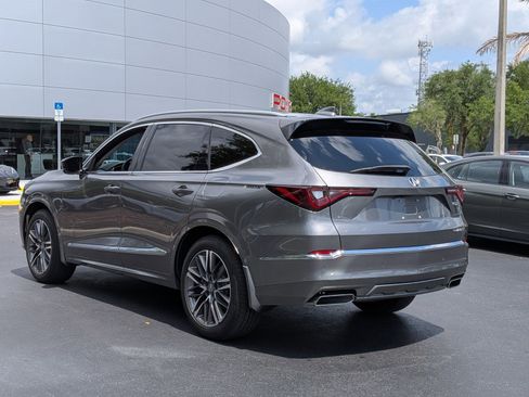 Used 2025 Acura MDX SH-AWD w/ Advance Package image 3