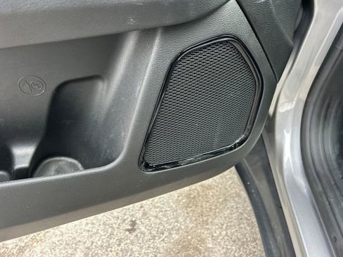 Used 2022 Jeep Compass Limited image 31