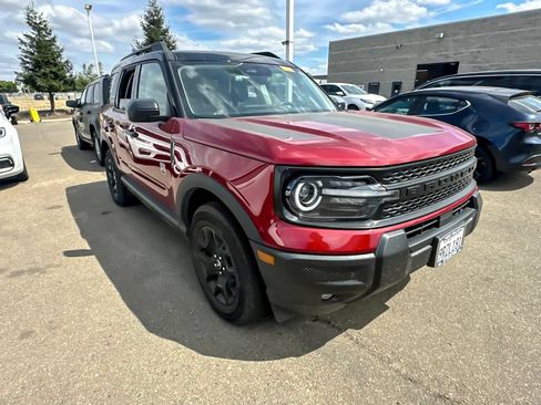 Used 2025 Ford Bronco Sport Big Bend w/ Convenience Package AWD/4WD image 1