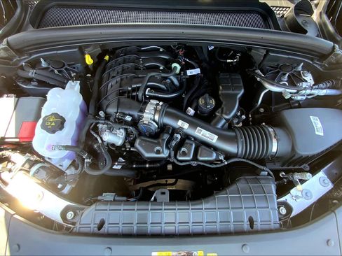 Used 2024 Jeep Grand Cherokee Altitude RWD image 16