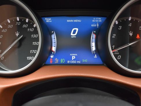 Used 2019 Maserati Levante S image 18