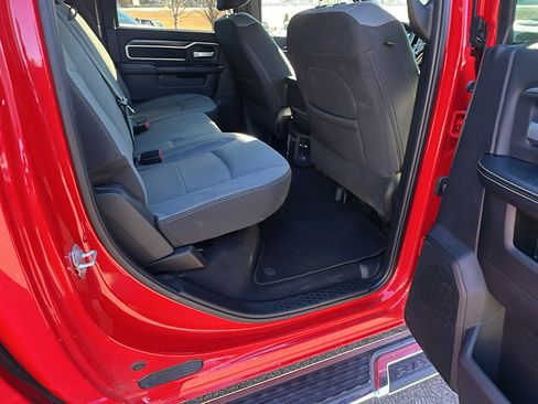 Used 2024 RAM 2500 Big Horn w/ Safety Group image 21