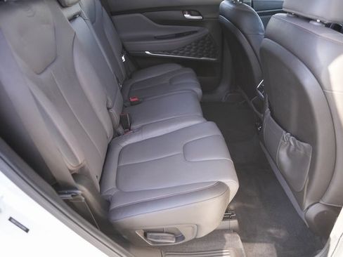 Used 2019 Hyundai Santa Fe Ultimate w/ Cargo Package image 16