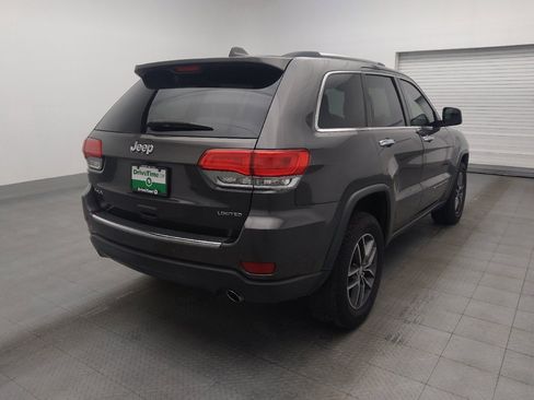 Used 2017 Jeep Grand Cherokee Limited AWD/4WD image 9
