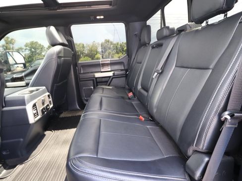 Certified 2022 Ford F250 Lariat w/ Black Appearance Package AWD/4WD image 12