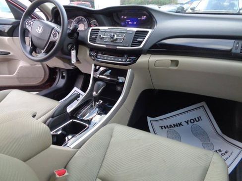 Used 2016 Honda Accord LX image 20