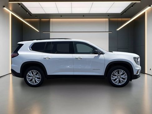 Used 2024 GMC Acadia Elevation FWD image 7
