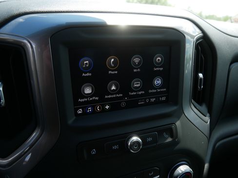 Used 2025 Chevrolet Silverado 2500 Custom w/ Custom Convenience Package AWD/4WD image 32