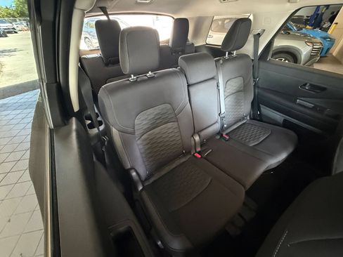 Used 2025 Nissan Pathfinder SV AWD/4WD image 35