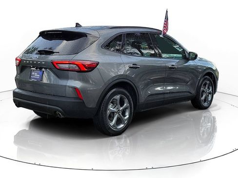 Certified 2025 Ford Escape ST-Line w/ Tech Pack #1 FWD image 3